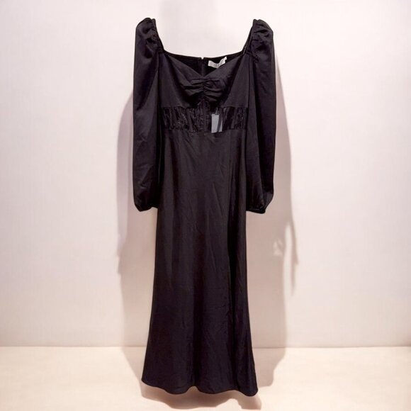 NWT ASTR THE LABEL - GIANNA DRESS BLACK - Picture 8 of 9